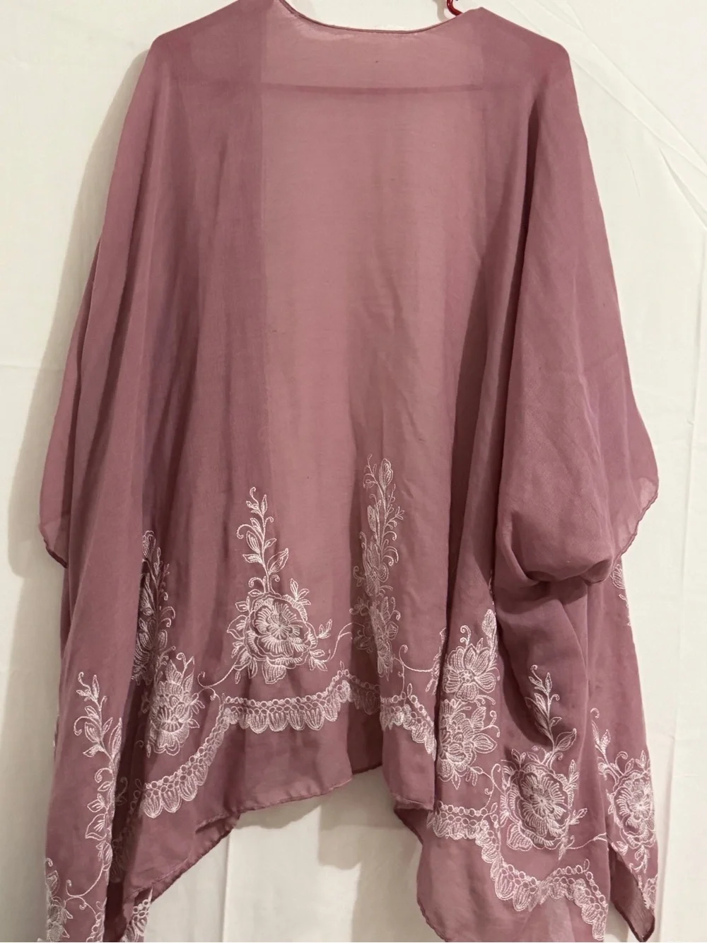 Mauve Embroidered Flowing Kimono Robe
